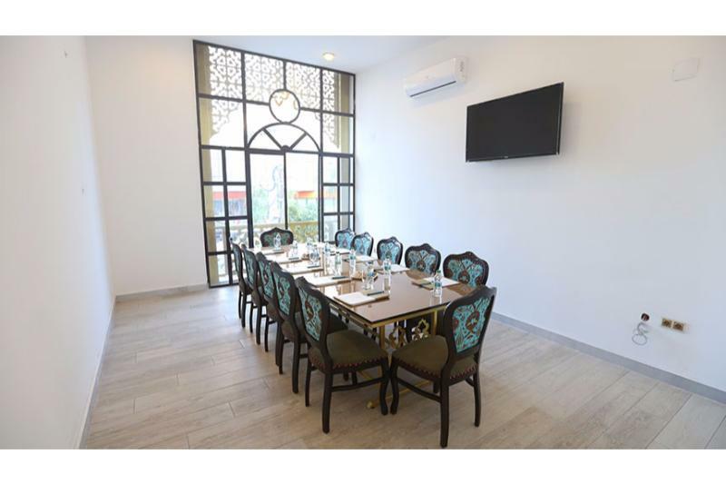 Merada Suit Otel 메르신 외부 사진